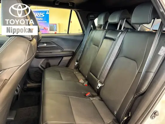 TOYOTA-YARIS CROSS-2026
