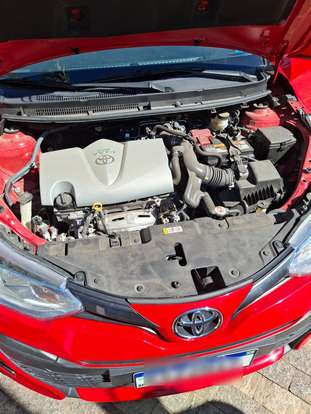 TOYOTA-YARIS-2019