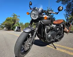 TRIUMPH BONNEVILLE T120 BLACK 1200 TRIUMPH BONNEVILLE T120 BLACK 1200