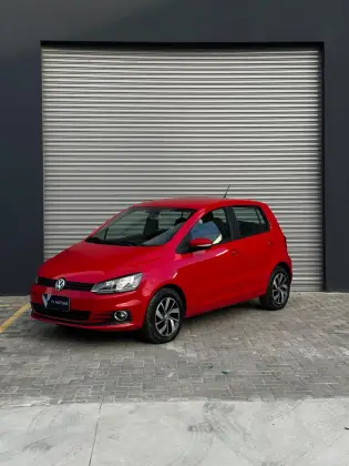 VOLKSWAGEN FOX 1.0 MPI TRENDLINE 12V FLEX 4P MANUAL VOLKSWAGEN FOX 1.0 MPI TRENDLINE 12V FLEX 4P MANUAL