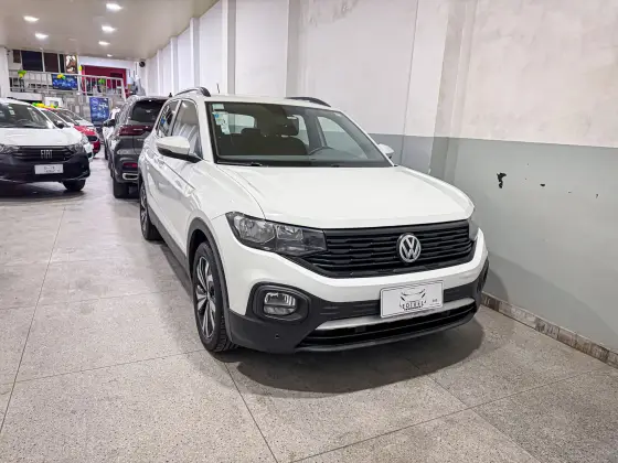 VOLKSWAGEN T-CROSS 1.0 200 TSI TOTAL FLEX COMFORTLINE AUTOMÁTICO VOLKSWAGEN T-CROSS 1.0 200 TSI TOTAL FLEX COMFORTLINE AUTOMÁTICO