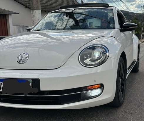 VOLKSWAGEN-FUSCA-2013