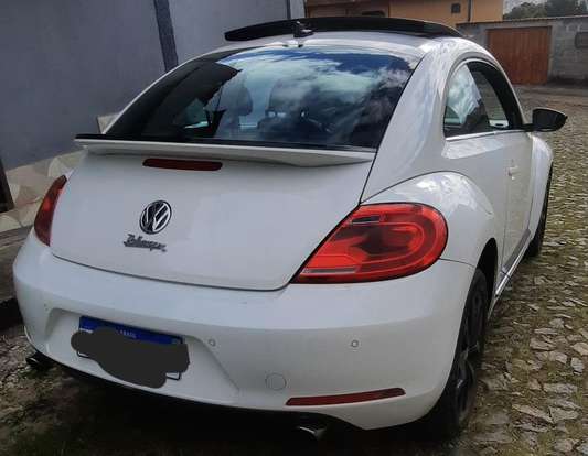 VOLKSWAGEN-FUSCA-2013