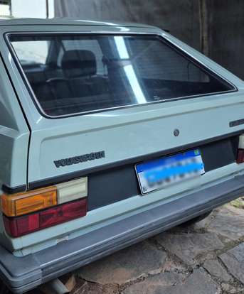 VOLKSWAGEN-GOL-1984