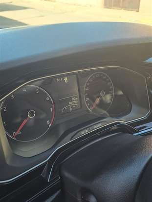 VOLKSWAGEN-POLO-2025