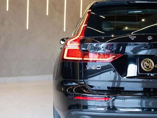 VOLVO-V60-2.0 T5 GASOLINA MOMENTUM GEARTRONIC VOLVO-V60-2020