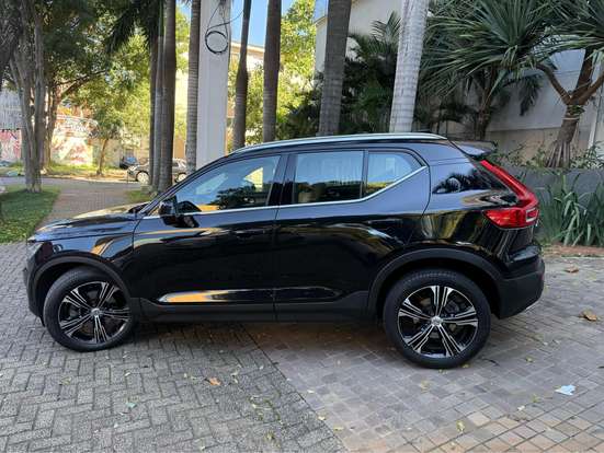 VOLVO-XC40-2.0 T4 GASOLINA INSCRIPTION GEARTRONIC VOLVO-XC40-2020