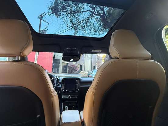 VOLVO-XC40-2.0 T4 GASOLINA INSCRIPTION GEARTRONIC VOLVO-XC40-2020