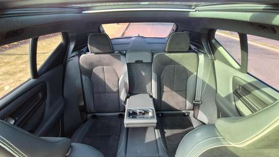VOLVO-XC40-P8 RECHARGE ELECTRIC BEV PURE AWD VOLVO-XC40-2021