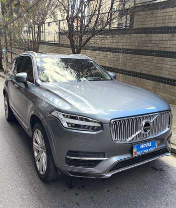 VOLVO-XC90-2017