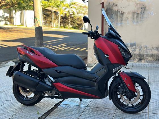YAMAHA XMAX ABS 