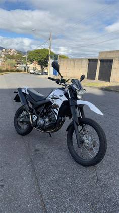 YAMAHA XT 660R 