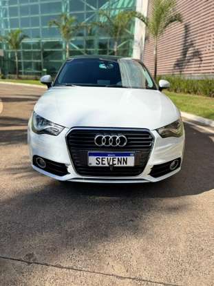 AUDI-A1-2012