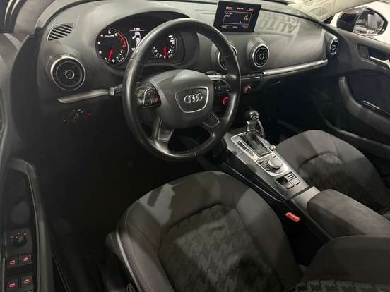 AUDI-A3-1.4 TFSI SEDAN 16V GASOLINA 4P S-TRONIC AUDI-A3-2014