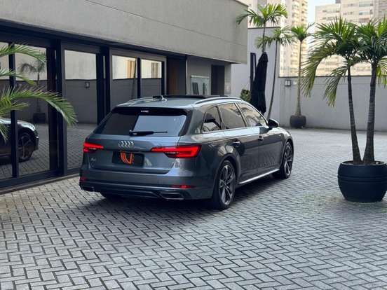 AUDI-A4-2.0 TFSI GASOLINA AVANT PRESTIGE PLUS S TRONIC AUDI-A4-2019