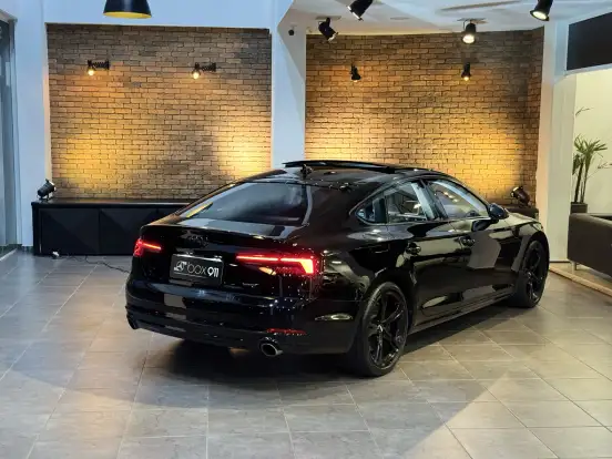 AUDI-A5-2.0 TFSI SPORTBACK AMBITION PLUS 16V GASOLINA 4P S-TRONIC AUDI-A5-2018