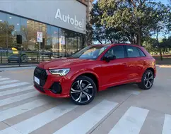 AUDI Q3 2.0 40 TFSI GASOLINA PERFORMANCE BLACK PLUS QUATTRO TIPTRONIC AUDI Q3 2.0 40 TFSI GASOLINA PERFORMANCE BLACK PLUS QUATTRO TIPTRONIC