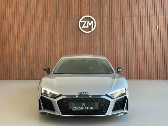 AUDI-R8-2021