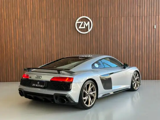 AUDI-R8-5.2 V10 FSI GASOLINA COUPÉ QUATTRO S TRONIC AUDI-R8-2021
