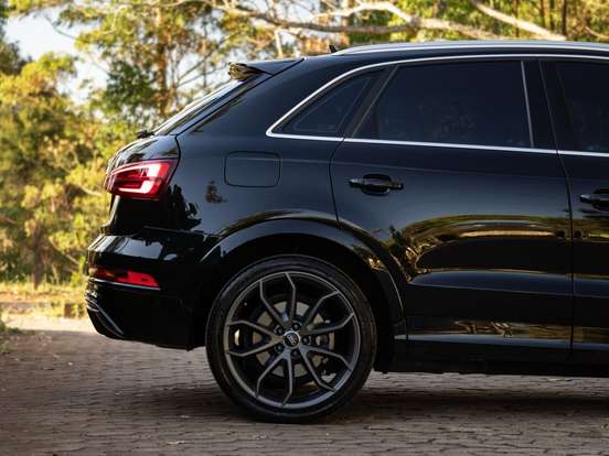 AUDI-RS Q3-2016