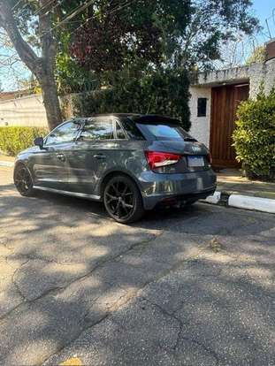 AUDI-A1-2017