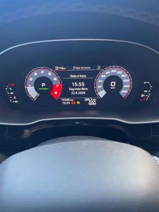 AUDI-Q3-2022