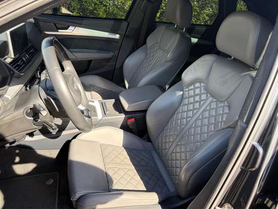AUDI-SQ5-2018