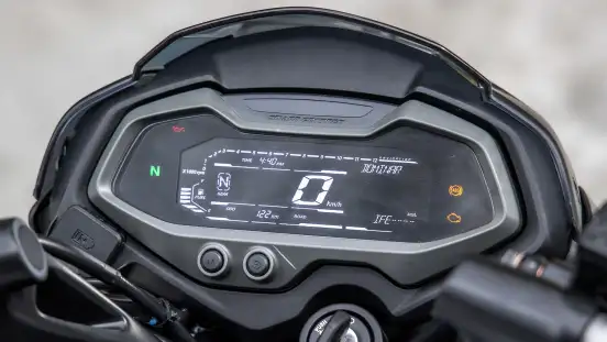 BAJAJ-DOMINAR NS160-2026