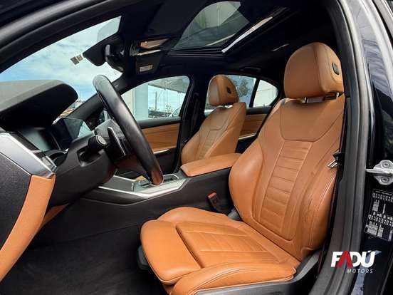 BMW-320i-2.0 16V TURBO FLEX M SPORT AUTOMÁTICO BMW-320i-2021
