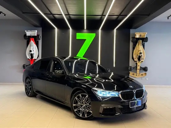 BMW 750Li 4.4 M SPORT V8 32V GASOLINA 4P AUTOMÁTICO BMW 750Li 4.4 M SPORT V8 32V GASOLINA 4P AUTOMÁTICO