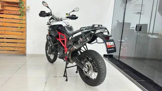 BMW-F 800 GS BMW-F 800 GS-2015
