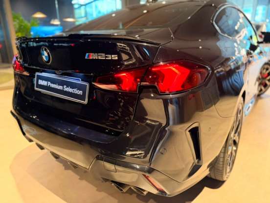 BMW-M 235i-2025