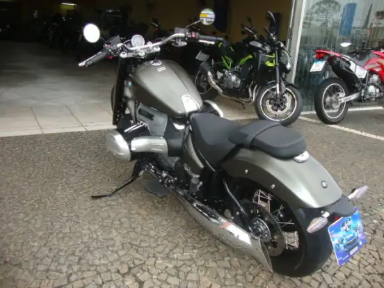 BMW-R 18 BMW-R 18-2023