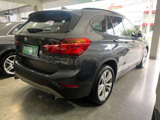 BMW-X1-2.0 16V TURBO ACTIVEFLEX SDRIVE20I 4P AUTOMÁTICO BMW-X1-2016