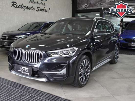 BMW-X1-2022