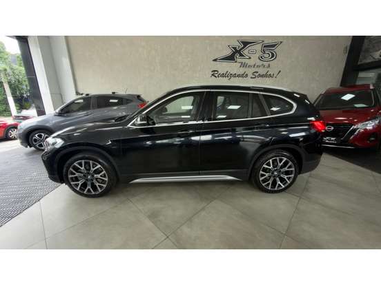 BMW-X1-2022