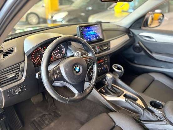 BMW-X1-2.0 18I 4X2 24V GASOLINA 4P AUTOMÁTICO BMW-X1-2010