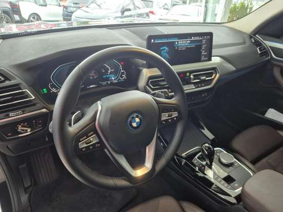 BMW-X3-2023