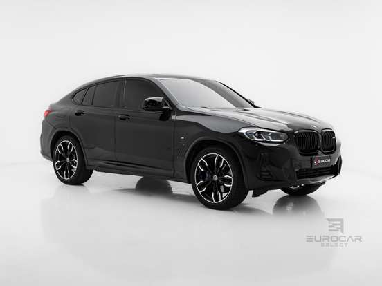 BMW-X4-2022