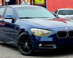 BMW 116i 1.6 16V TURBO GASOLINA 4P AUTOMÁTICO BMW 116i 1.6 16V TURBO GASOLINA 4P AUTOMÁTICO