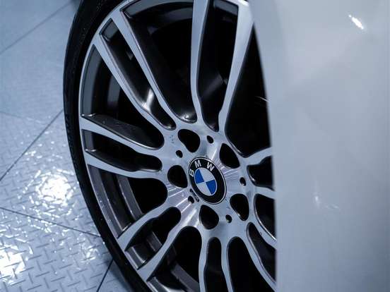 BMW-320i-2.0 M SPORT GP 16V TURBO ACTIVE FLEX 4P AUTOMÁTICO BMW-320i-2018