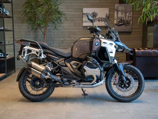 BMW-R 1300 GS ADVENTURE TRIPLE BLACK BMW-R 1300 GS ADVENTURE TRIPLE BLACK-2026
