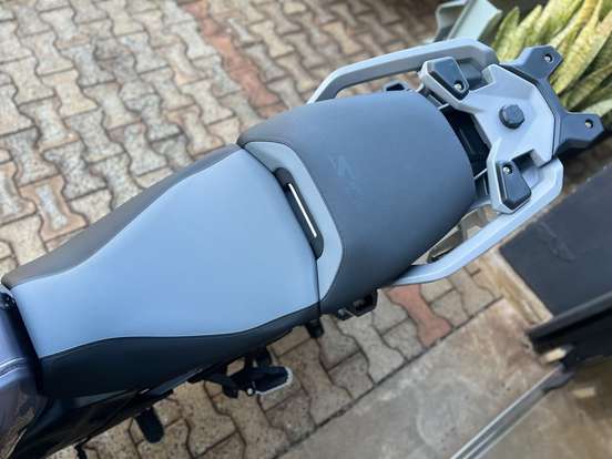 BMW-R 1300 GS ADVENTURE TRIPLE BLACK-2025