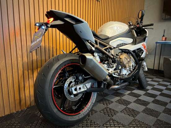 BMW-S 1000 RR-2020