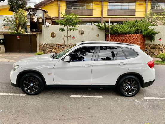 BMW-X1-2.0 16V GASOLINA SDRIVE18I 4P AUTOMÁTICO BMW-X1-2010