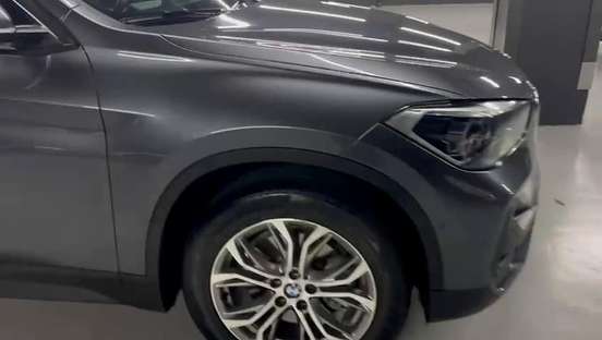 BMW-X1-2021