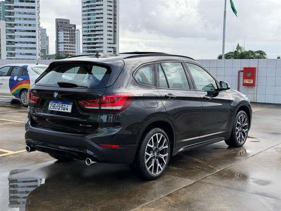 BMW-X1-2.0 16V TURBO ACTIVEFLEX XDRIVE25I SPORT 4P AUTOMÁTICO BMW-X1-2020