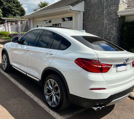 BMW-X4-2.0 28I X LINE 4X4 16V TURBO GASOLINA 4P AUTOMÁTICO BMW-X4-2016