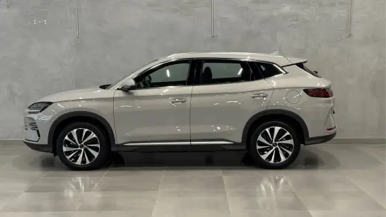 BYD SONG PLUS 1.5 DM-I TURBO HÍBRIDO AUTOMÁTICO