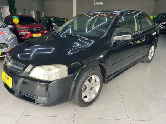 CHEVROLET ASTRA 2.0 MPFI ADVANTAGE 8V FLEX 2P MANUAL CHEVROLET ASTRA 2.0 MPFI ADVANTAGE 8V FLEX 2P MANUAL